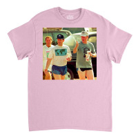 Al Gore And Bill Clinton In Short Shorts Classic T-shirt | Artistshot