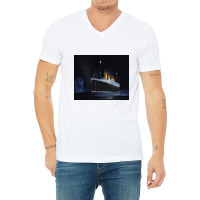 Titanic Art Poster V-neck Tee | Artistshot