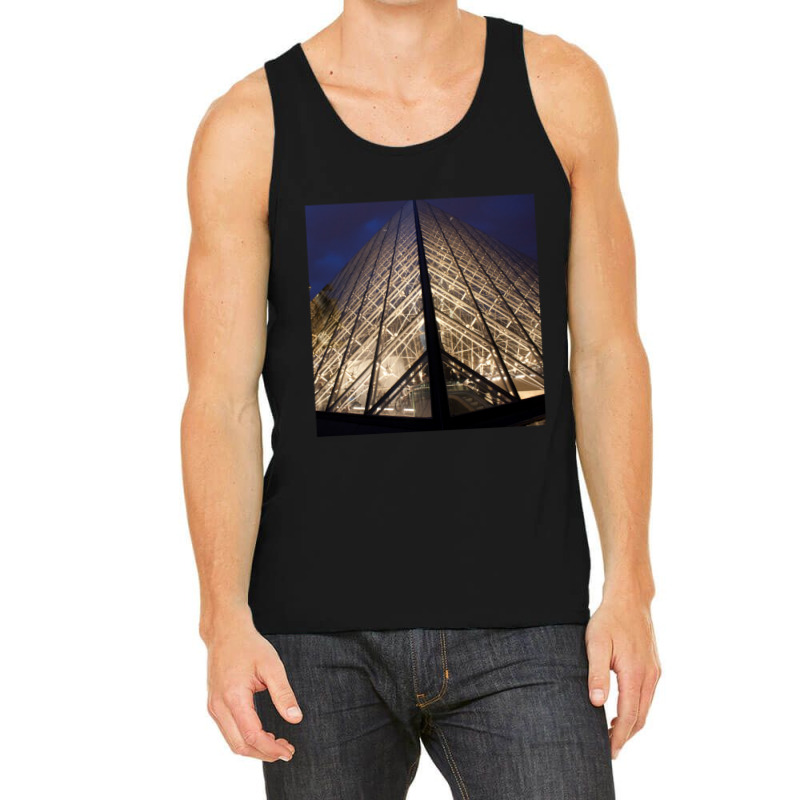 Light Up The Pyramid At Night At The Louvre Tank Top | Artistshot