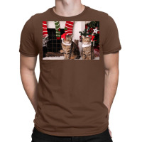 Christmas Kitties Poster Stars T-shirt | Artistshot