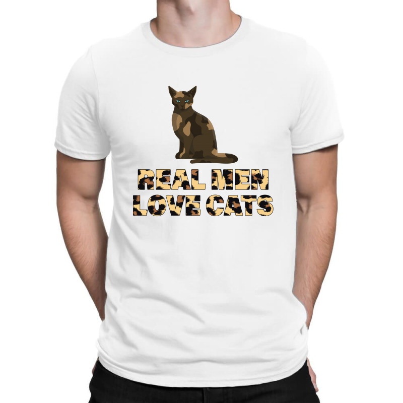 Real Men Love Cats T-shirt | Artistshot