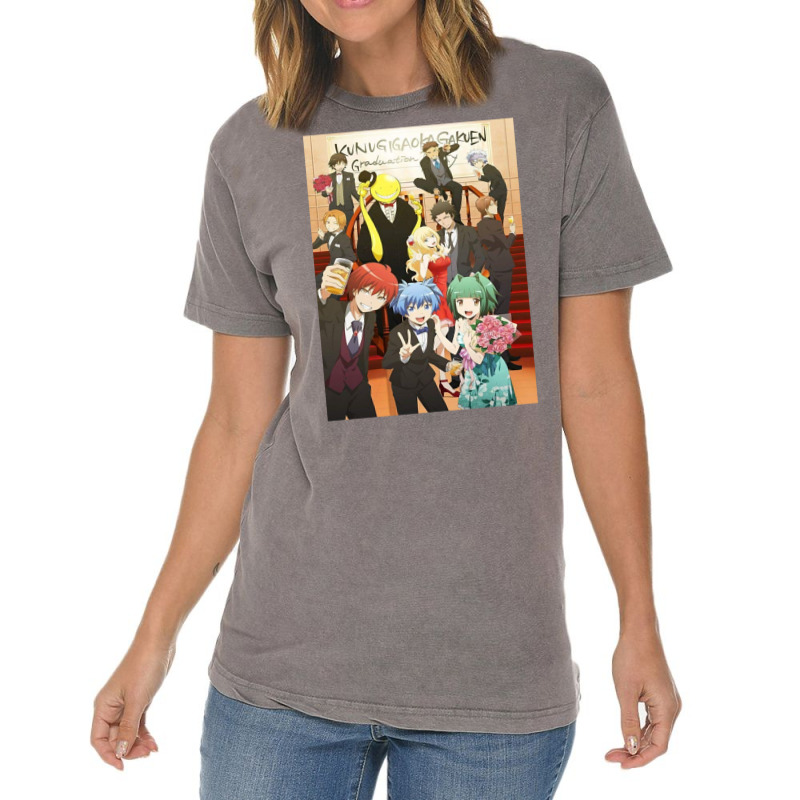 Classroom Graduation Picture Vintage T-Shirt by mokhabategj | Artistshot