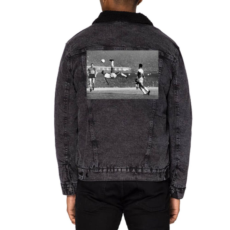 Pele Legendary Bicycle Kick Black And White Unisex Sherpa-lined Denim Jacket | Artistshot