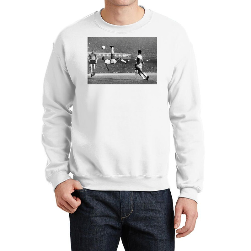 Pele Legendary Bicycle Kick Black And White Crewneck Sweatshirt | Artistshot