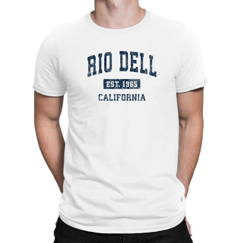 Rio Dell California Ca Vintage Athletic Sports Design T-shirt | Artistshot