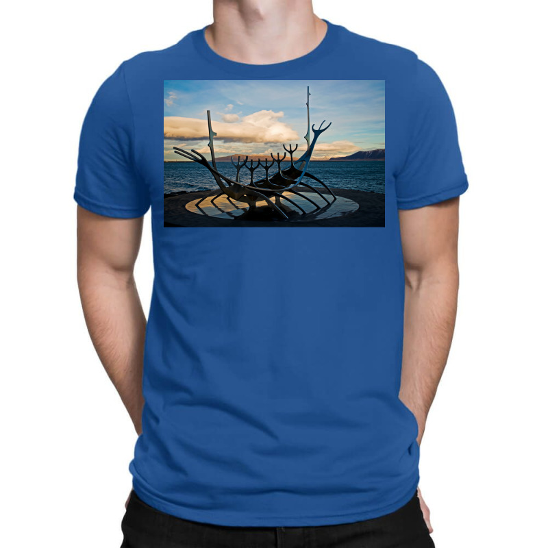 Sun Voyager  Hipster Hippie T-shirt | Artistshot