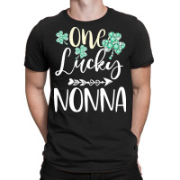 One Lucky Nonna Shamrock T  Shirt One Lucky Nonna Diamond Shamrock Pat T-shirt | Artistshot