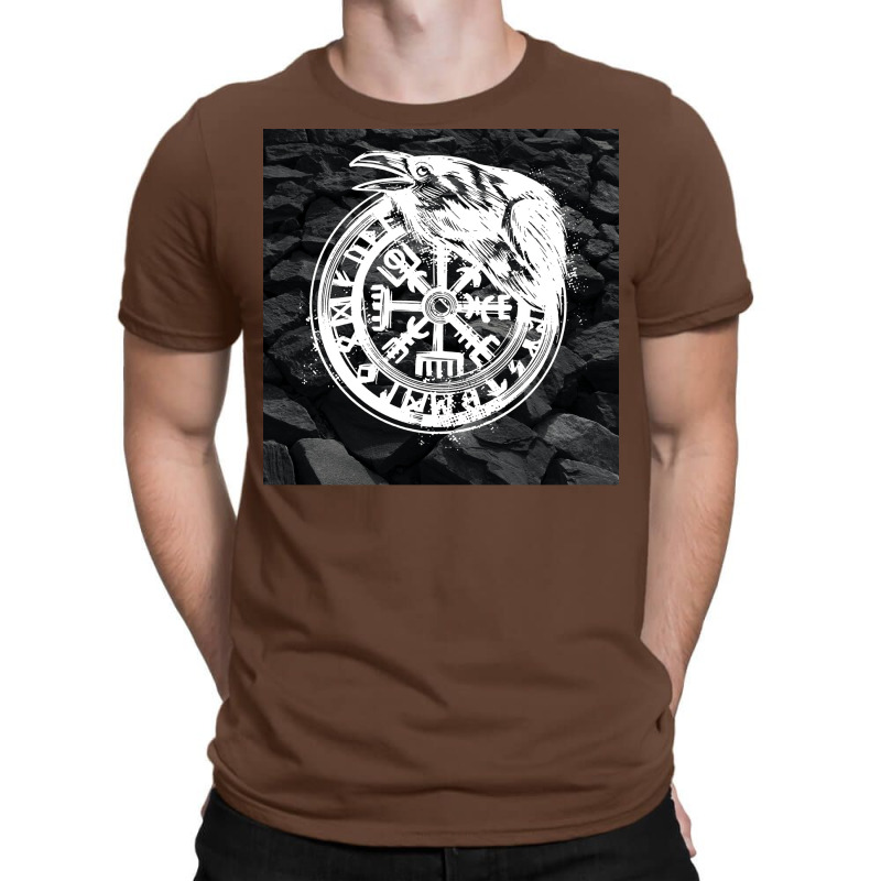 Vegvisir With Raven  Travel T-shirt | Artistshot