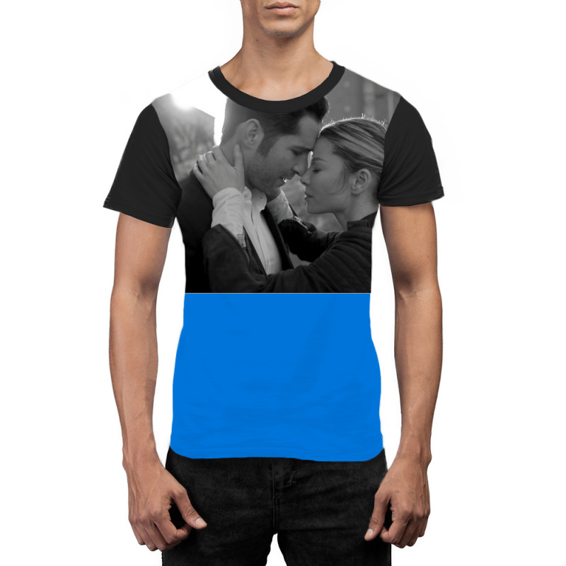 And Chloe Fabuk Poster Stars Graphic T-shirt | Artistshot