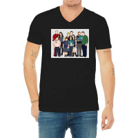 Modernfamily Poster Girl V-neck Tee | Artistshot