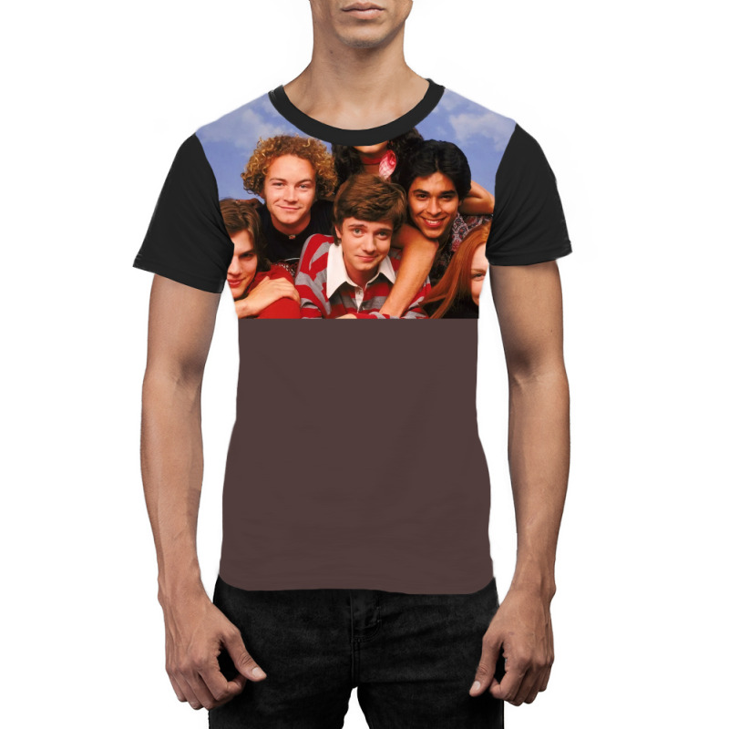 That 70s Show Kelso Eric Fez Donna Jackie Poster (1) Graphic T-shirt by rubeobarlowu | Artistshot