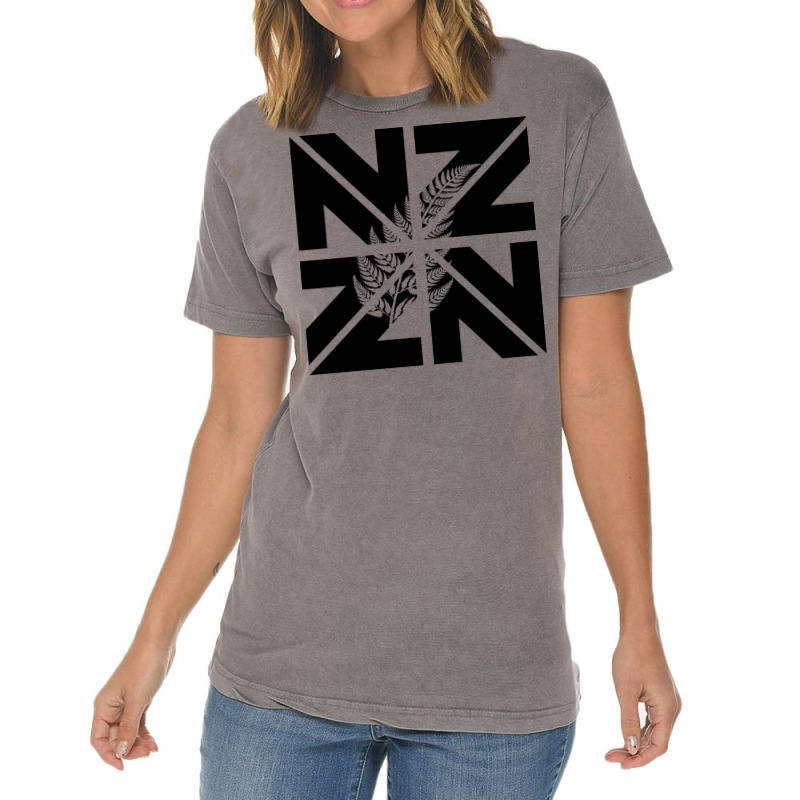 New Zealand With A Silver Quote Cute Vintage T-Shirt by lybohasmanop | Artistshot