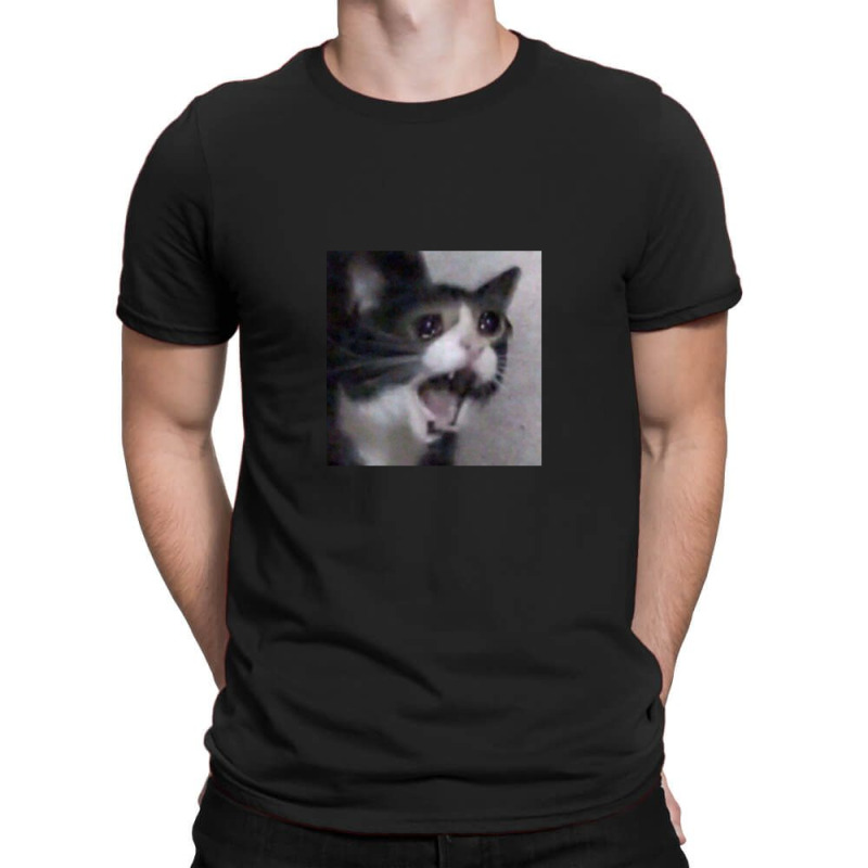 Screaming Crying Sad Cat T-shirt | Artistshot