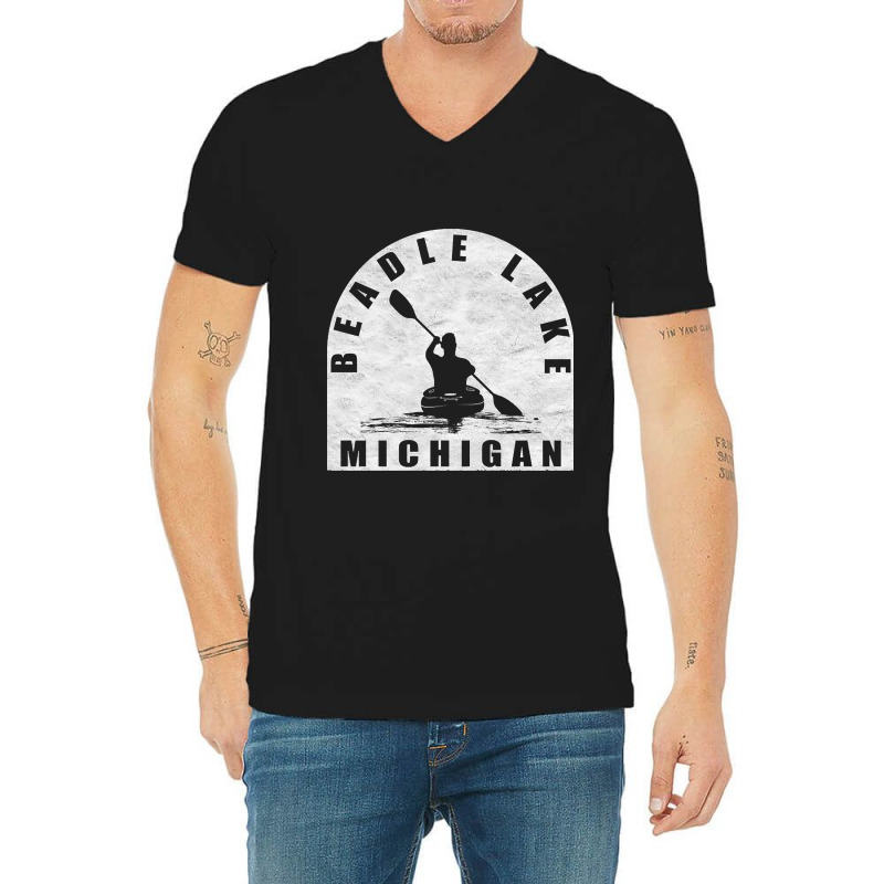 Beadle Lake Kayaking Michigan V-neck Tee | Artistshot