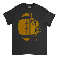 American Football Player Lineman Quarterback Game Day Men Classic T-shirt | Artistshot