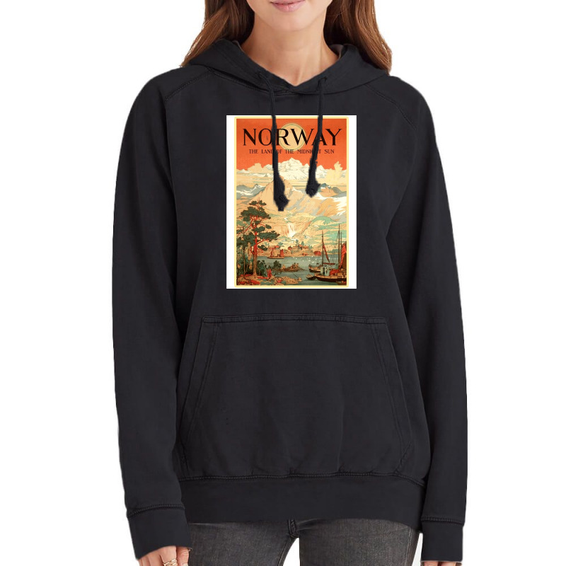 Norway The Land Of The Midnight Sun Vintage Travel  Design  Red Nature Vintage Hoodie | Artistshot