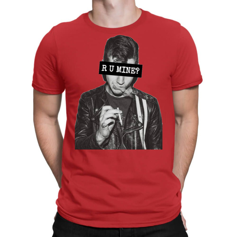 Alex Turner1 T-Shirt by viickybubolzw | Artistshot