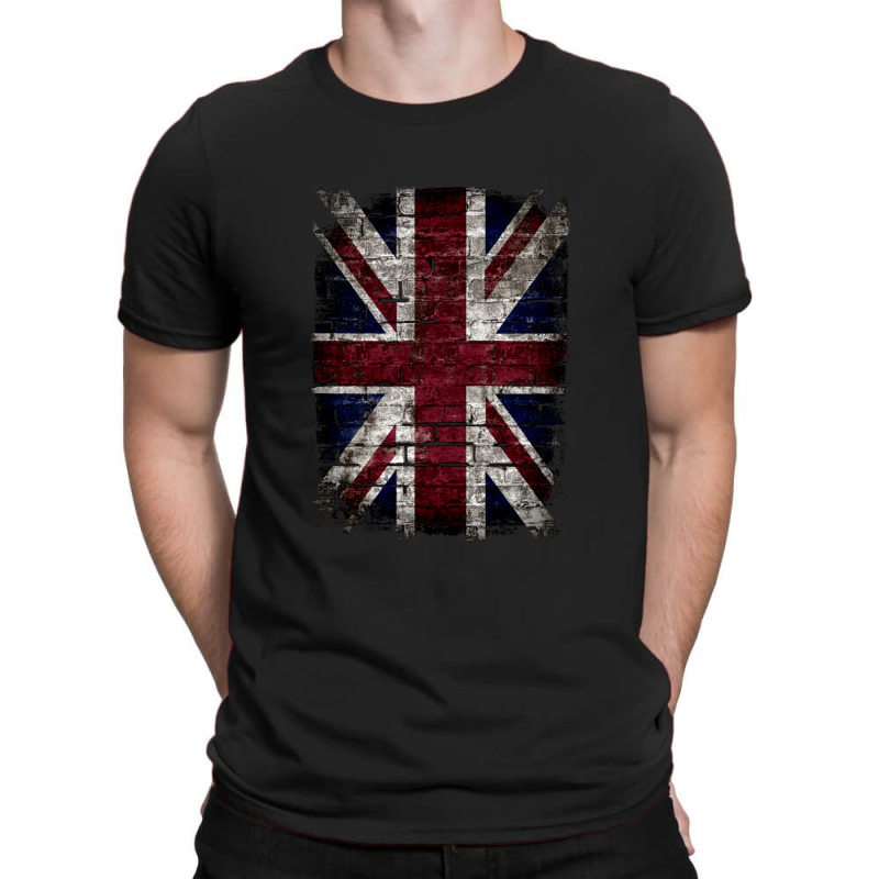 Grunge Uk Flag, Great Britain, Punk Style Distressed Wall Classic   Co T-shirt | Artistshot