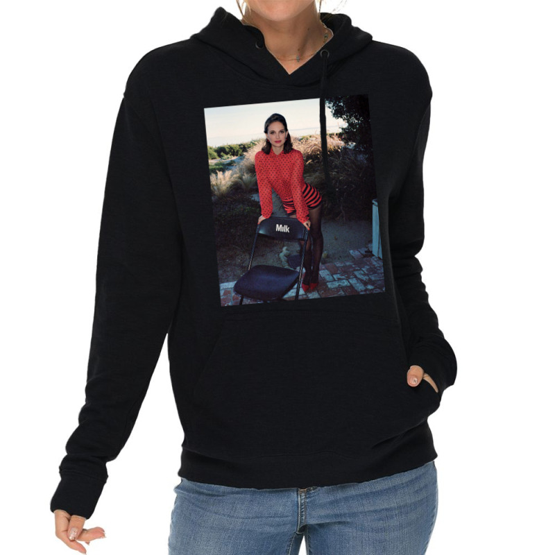 Natalie Portman Lightweight Hoodie by lynkkajeng | Artistshot