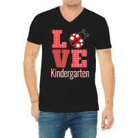 Love Kindergarten Back To School Ladybug _001 V-neck Tee | Artistshot