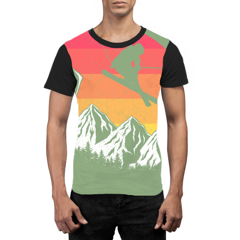 Vintage Alpine Skiing Love Graphic T-shirt | Artistshot