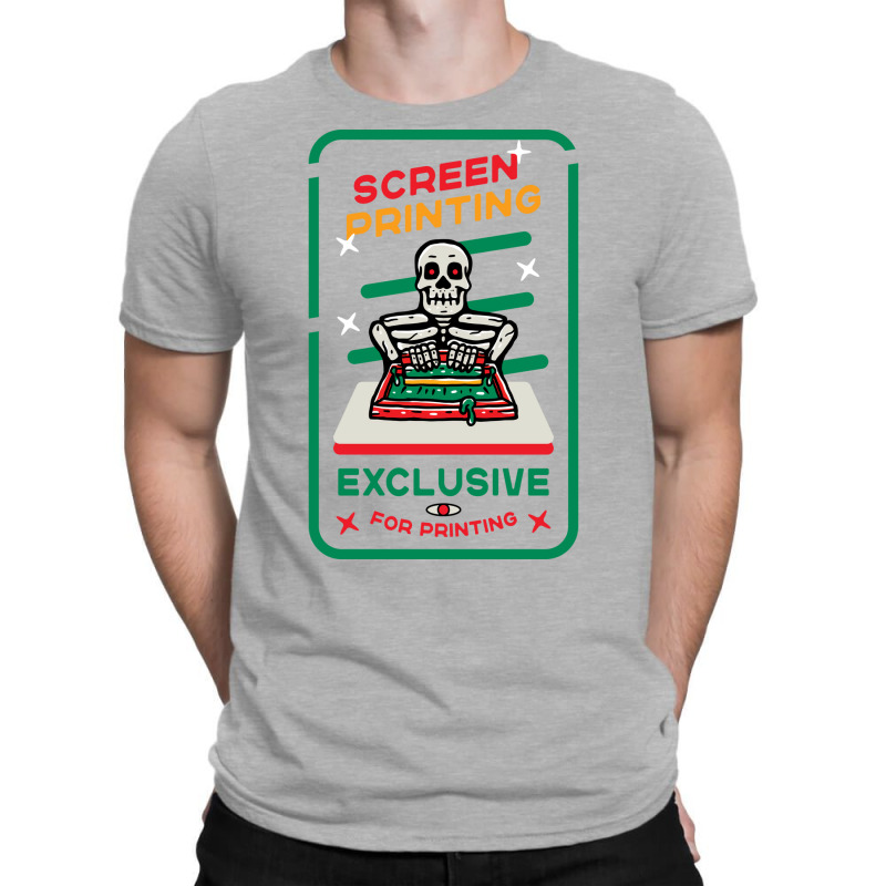 Skeleton Screen Girl T-shirt | Artistshot