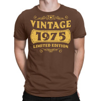 Vintage Born 1975 Vintage T-shirt | Artistshot