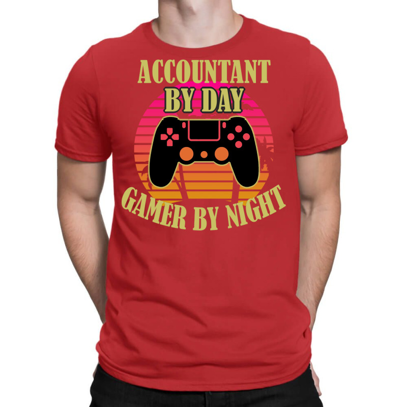 Accountant By Day Gamer By Night 70s T-shirt | Artistshot