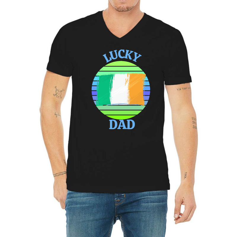 One Lucky Dad T  Shirtone Lucky Dad T  Shirt V-neck Tee | Artistshot