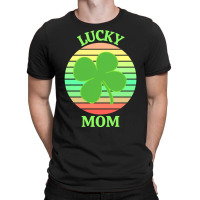 One Lucky Mom T  Shirtone Lucky Mom T  Shirt (2) T-shirt | Artistshot