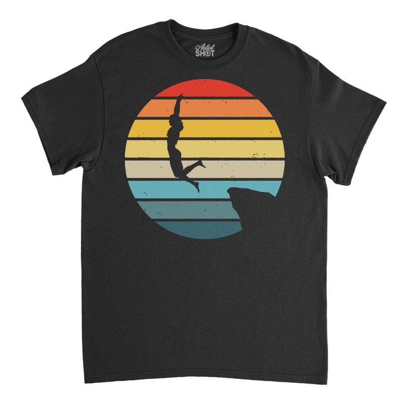 Scuba Diving T  Shirt Cliff Diving Silhouette On A Distressed Retro Su Classic T-shirt | Artistshot