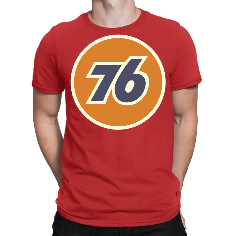 Union 76 Vintage Oil Station Racing T-shirt | Artistshot