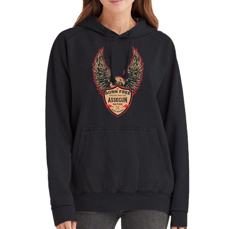 Asse Native American Indian Born Freedom Eagle Love Vintage Hoodie | Artistshot