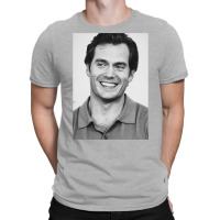 Henry Cavill 9 T-shirt | Artistshot