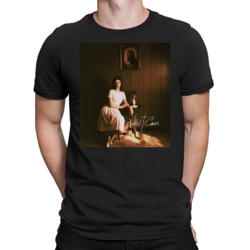 The Freezer Bride Etcha6 T-shirt | Artistshot