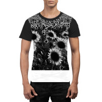 Black And White Landscape Summer Travel Graphic T-shirt | Artistshot