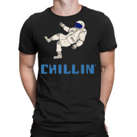 Chillin Space Astronaut 70s T-shirt | Artistshot