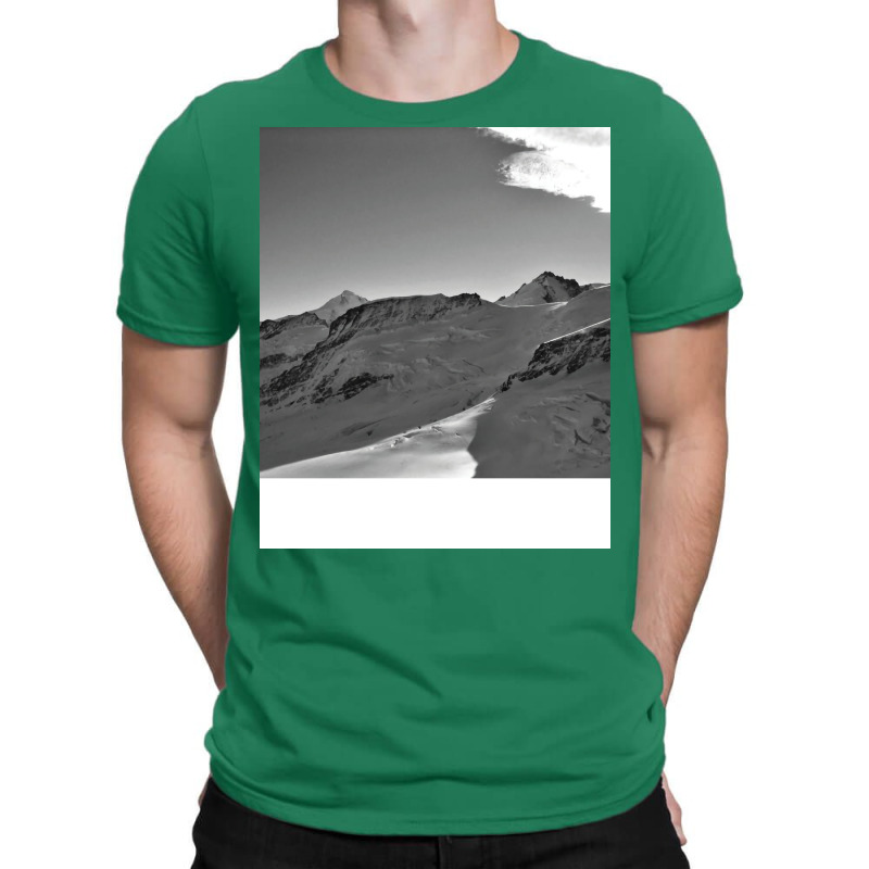 Black And White Nature Love T-shirt | Artistshot