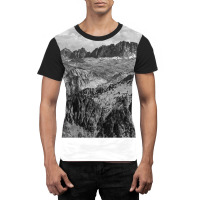 Black And White Landscape Girl Graphic T-shirt | Artistshot