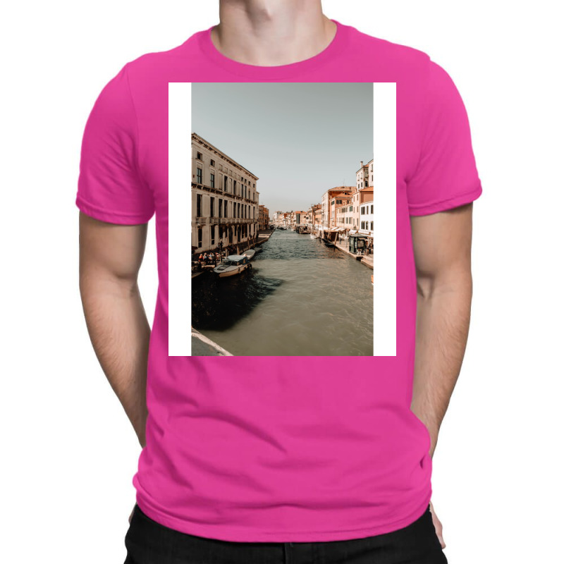 Venice River Architecture Photography Historical Buildings Hipster T-shirt | Artistshot