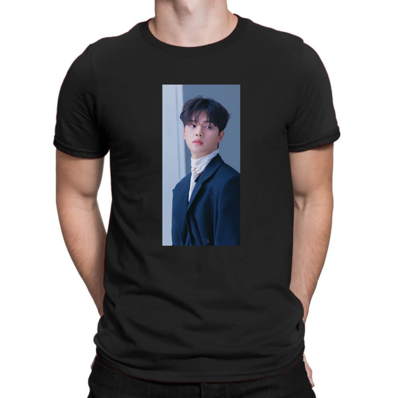 Song Kang 2022 T-shirt | Artistshot