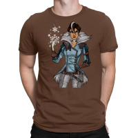 The Baroness T-shirt | Artistshot