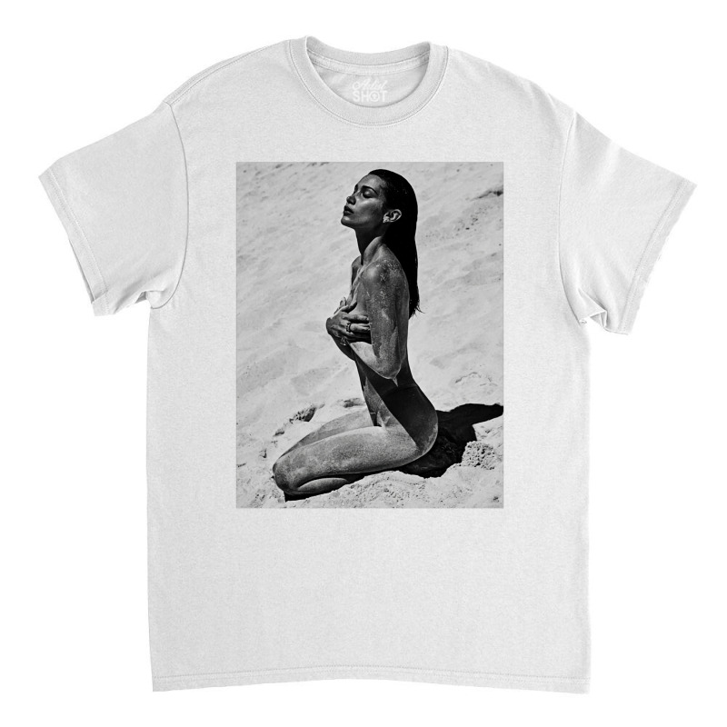 Bella Hadid Black.white Classic T-shirt | Artistshot