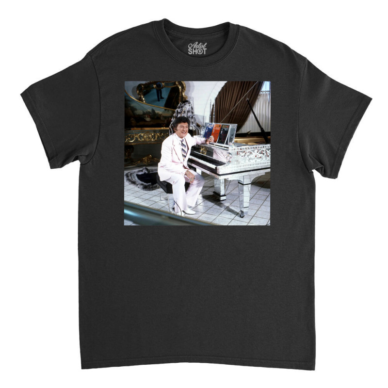 Liberace At The Piano Classic T-shirt | Artistshot