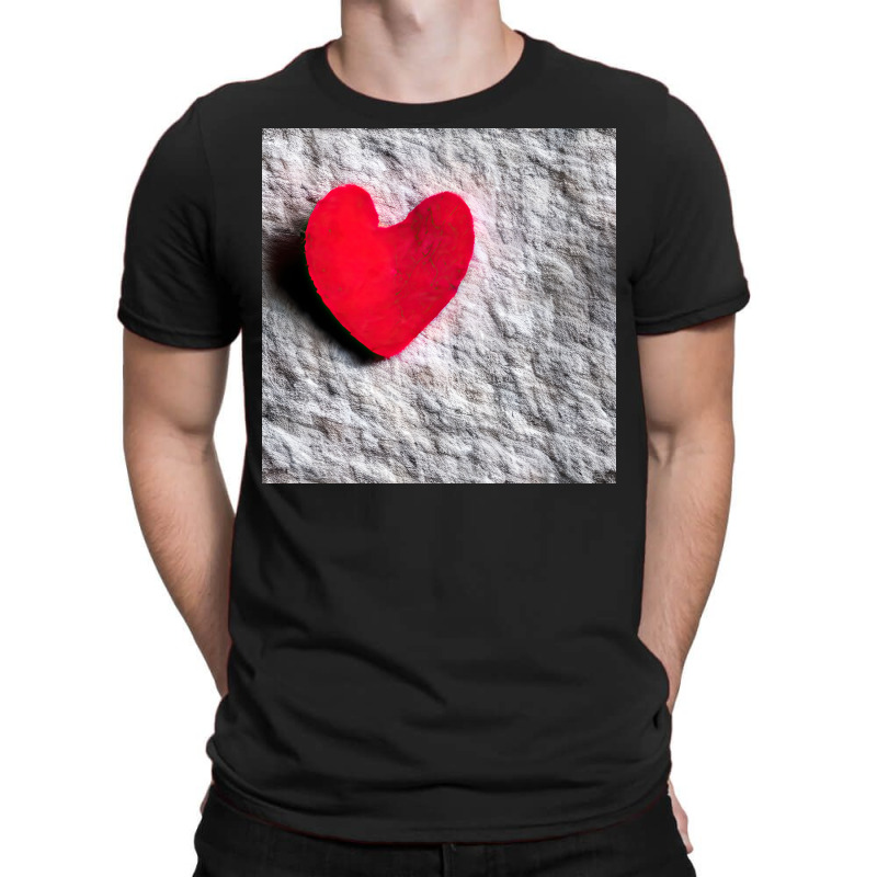 The Lonely Heart T-shirt | Artistshot