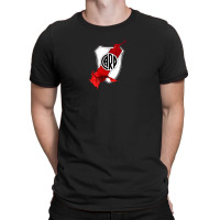 Club Atletico River Plate T-shirt | Artistshot