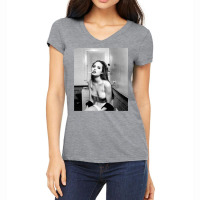 Angelina Jolie Poster Movie Star Women's V-neck T-shirt | Artistshot