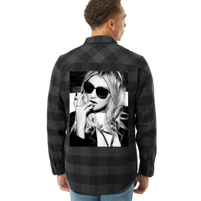 Taylor Momsen Bw Flannel Shirt | Artistshot