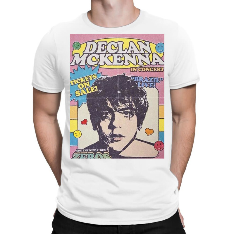 Dec Retro T-Shirt by hanniehan | Artistshot