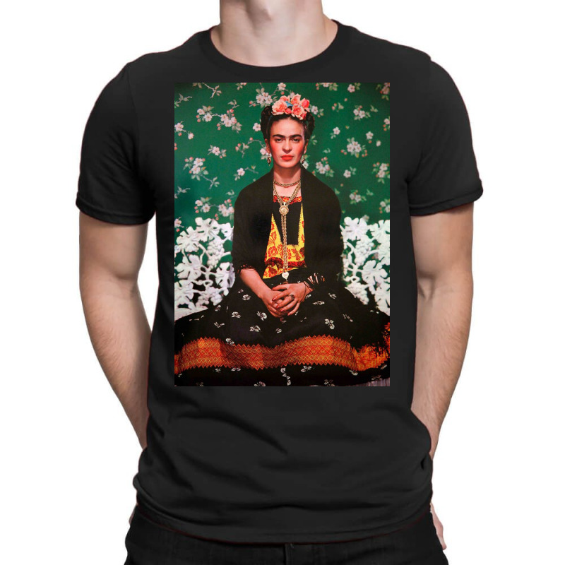 Frida Kahlo Gracefully Girl T-Shirt by GiaMuller | Artistshot